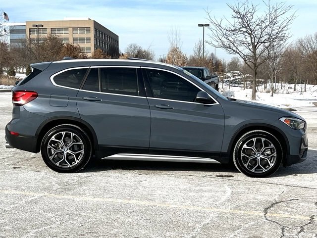 Used 2021 BMW X1 xDrive28i w/ Premium Package image 9