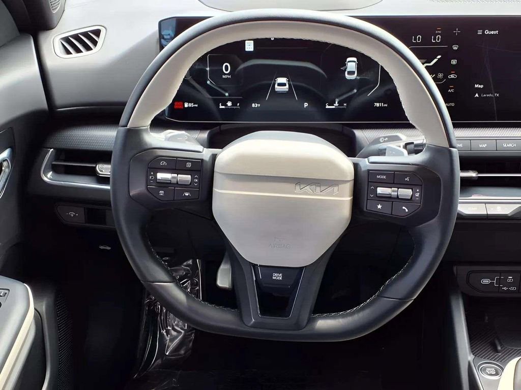 Used 2025 Kia K4 GT-Line FWD image 18