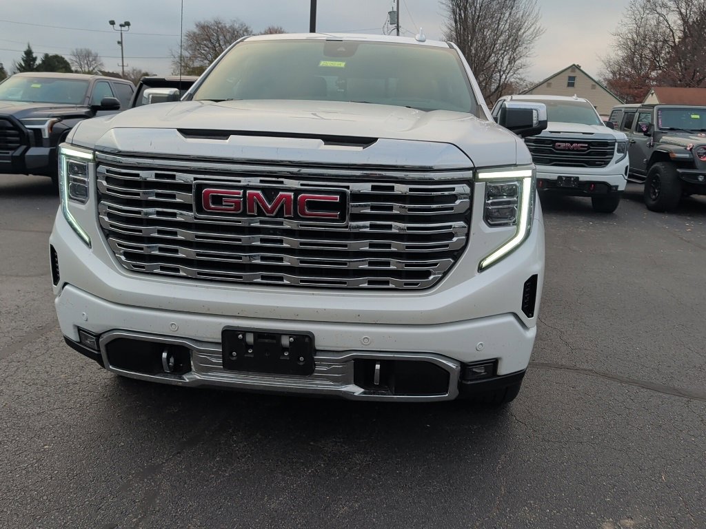 Certified 2023 GMC Sierra 1500 Denali w/ Denali Reserve Package image 3