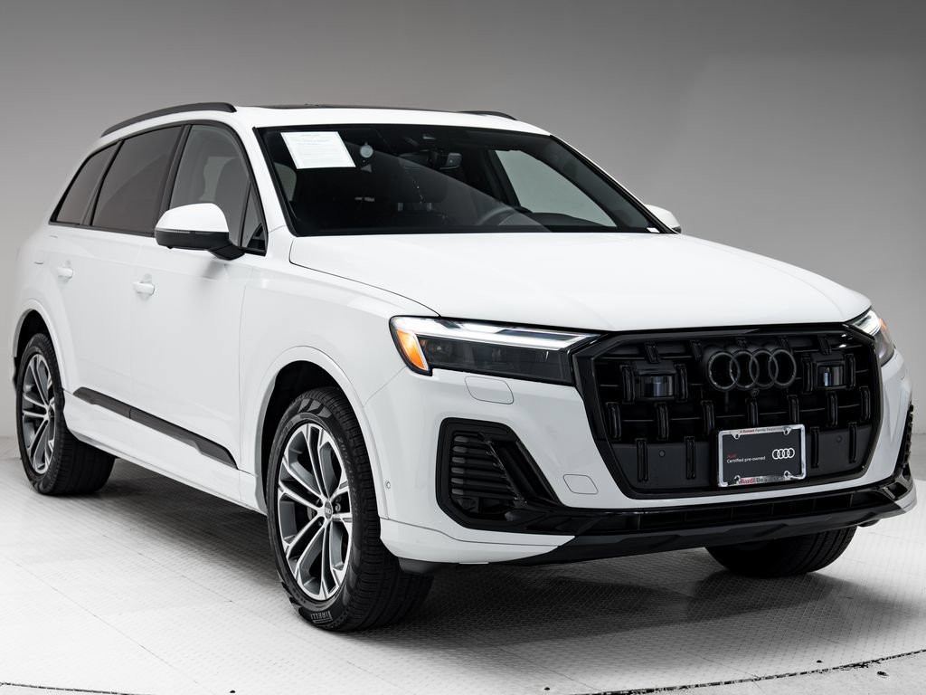 Certified 2025 Audi Q7 2.0T Premium Plus w/ Premium Plus Package AWD/4WD image 31