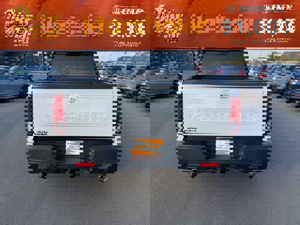 New 2026 Honda Ridgeline Black Edition image 4