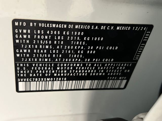 Certified 2025 Volkswagen Taos SE image 29