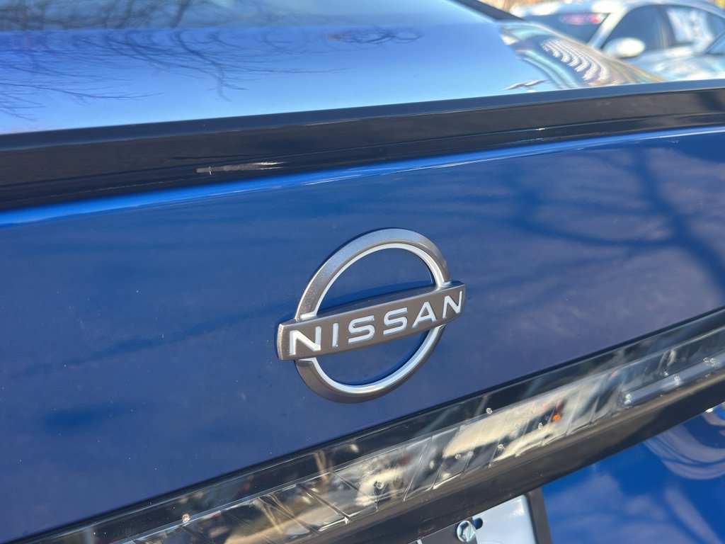 New 2026 Nissan Sentra SR w/ Floor Mat Package image 13