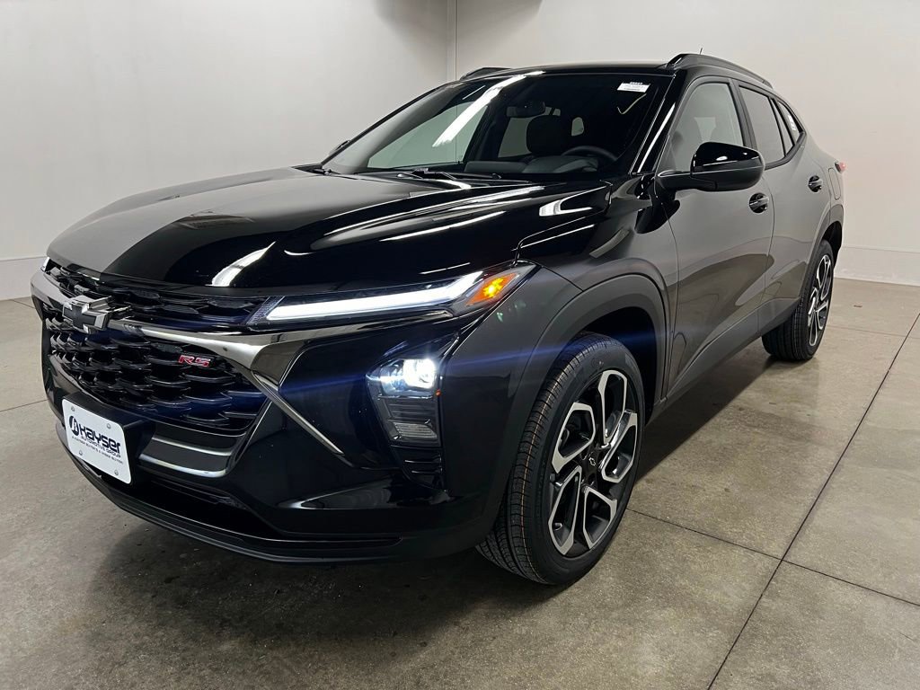 New 2026 Chevrolet Trax RS w/ Driver Confidence Package image 7