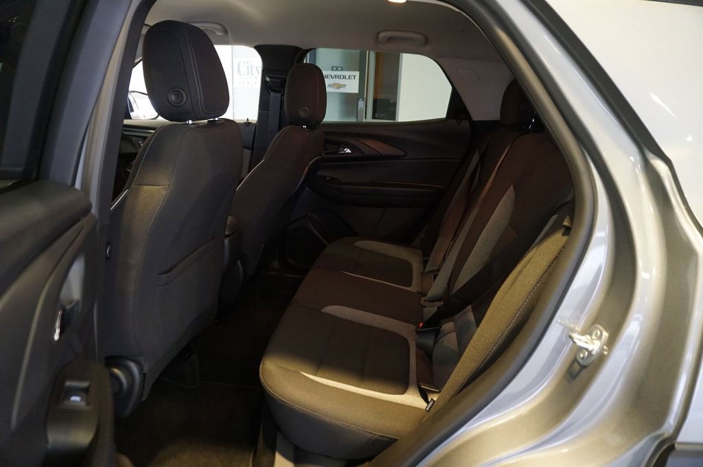 Certified 2025 Chevrolet TrailBlazer LS w/ LS Convenience Package image 11