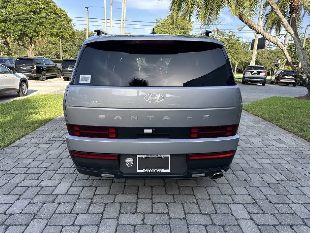 Used 2025 Hyundai Santa Fe SEL FWD image 36