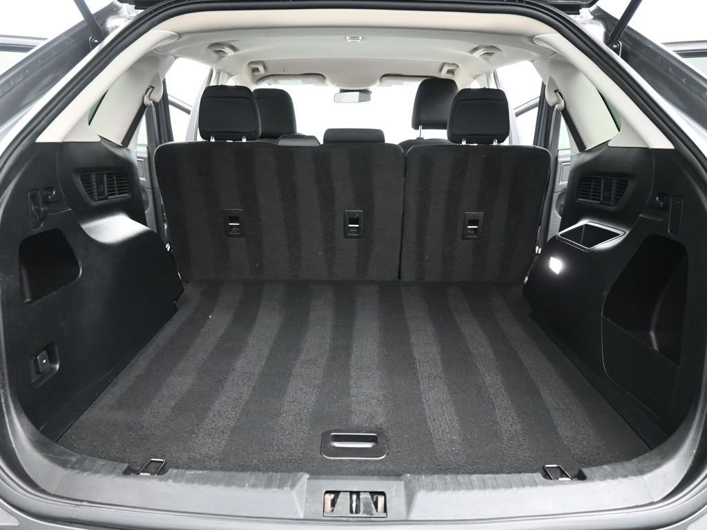 Certified 2022 Ford Edge SE w/ Black Appearance Package image 22