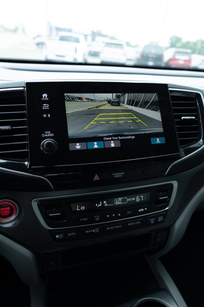 Used 2021 Honda Pilot EX image 10