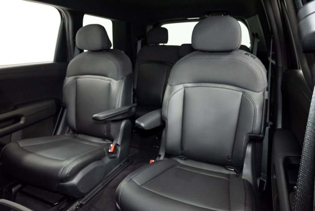 Used 2027 Kia Telluride S FWD image 27