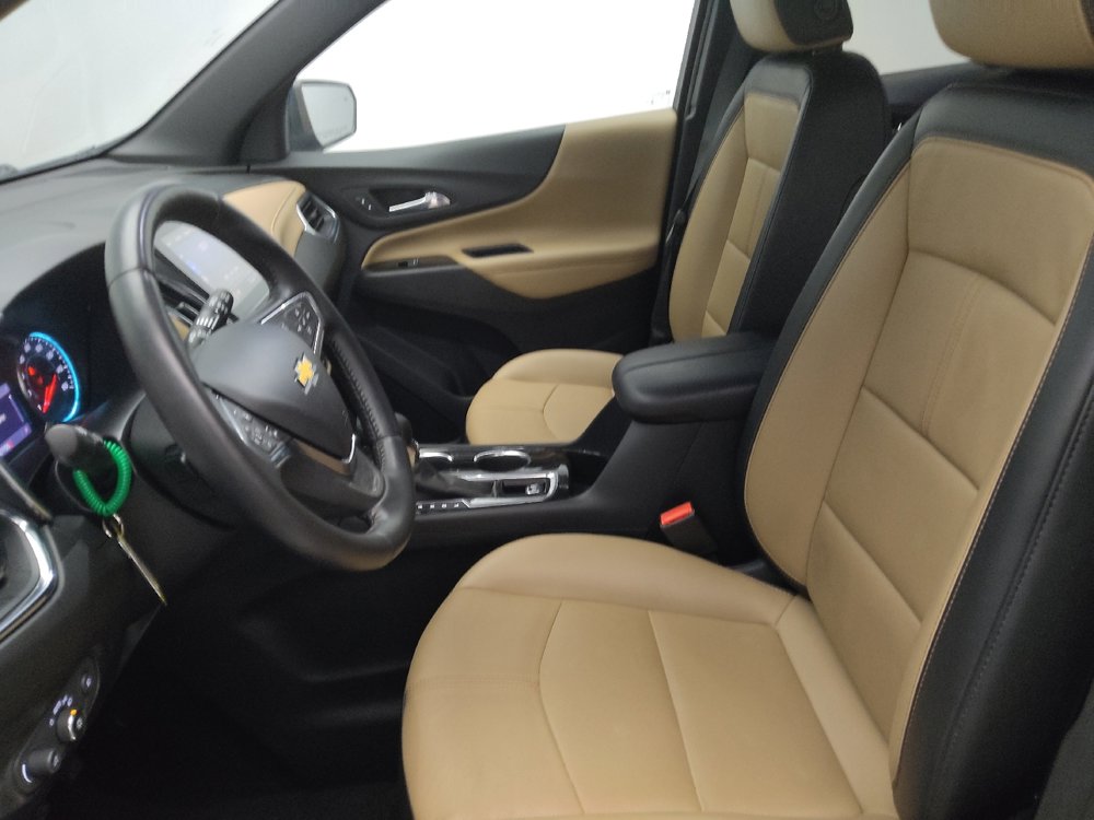 Used 2022 Chevrolet Equinox Premier image 17