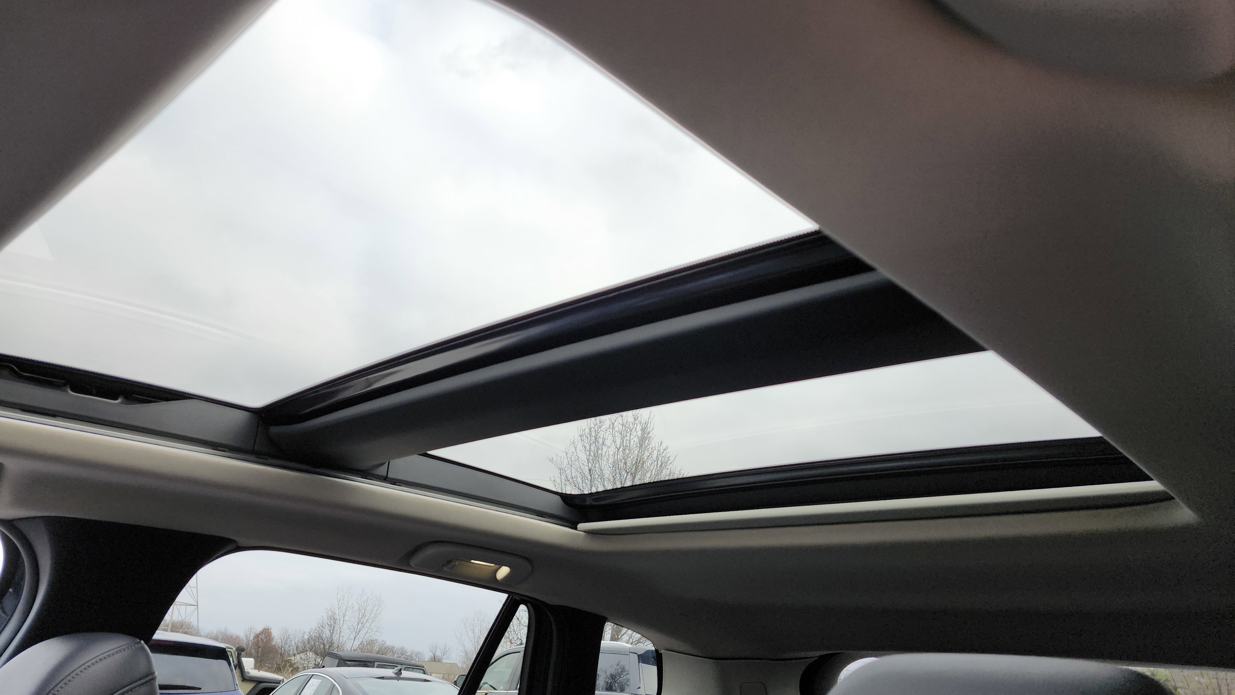 Used 2023 MAZDA CX-50 AWD 2.5 S w/ Cargo Package image 2