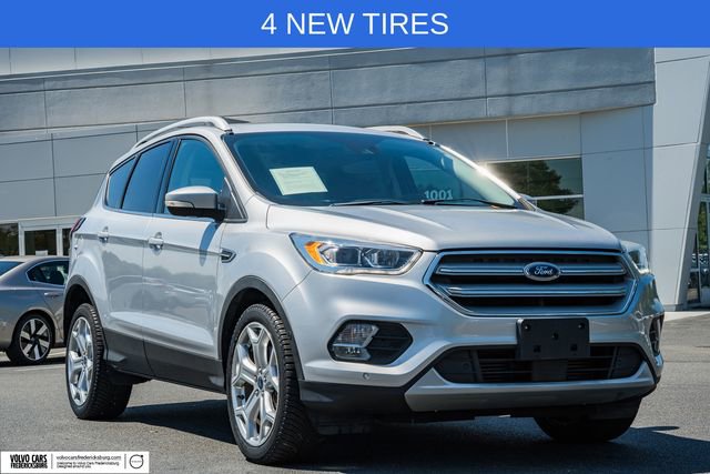 Used 2019 Ford Escape Titanium AWD/4WD image 1