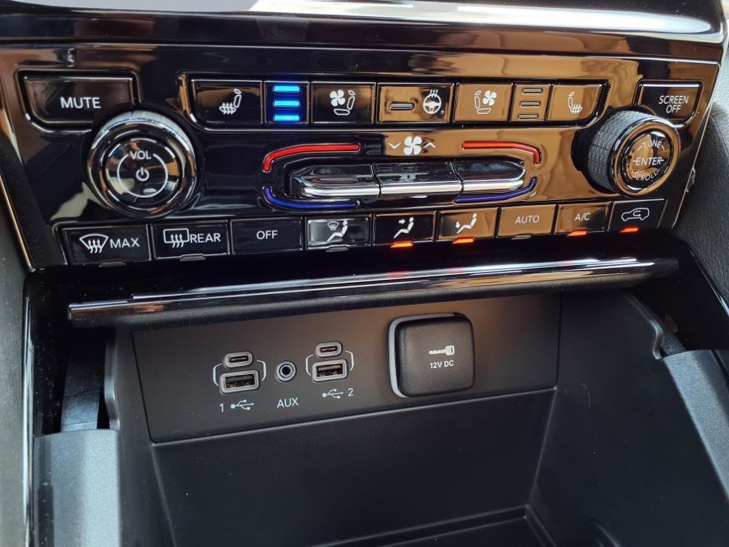 New 2025 Jeep Grand Cherokee L Summit image 11
