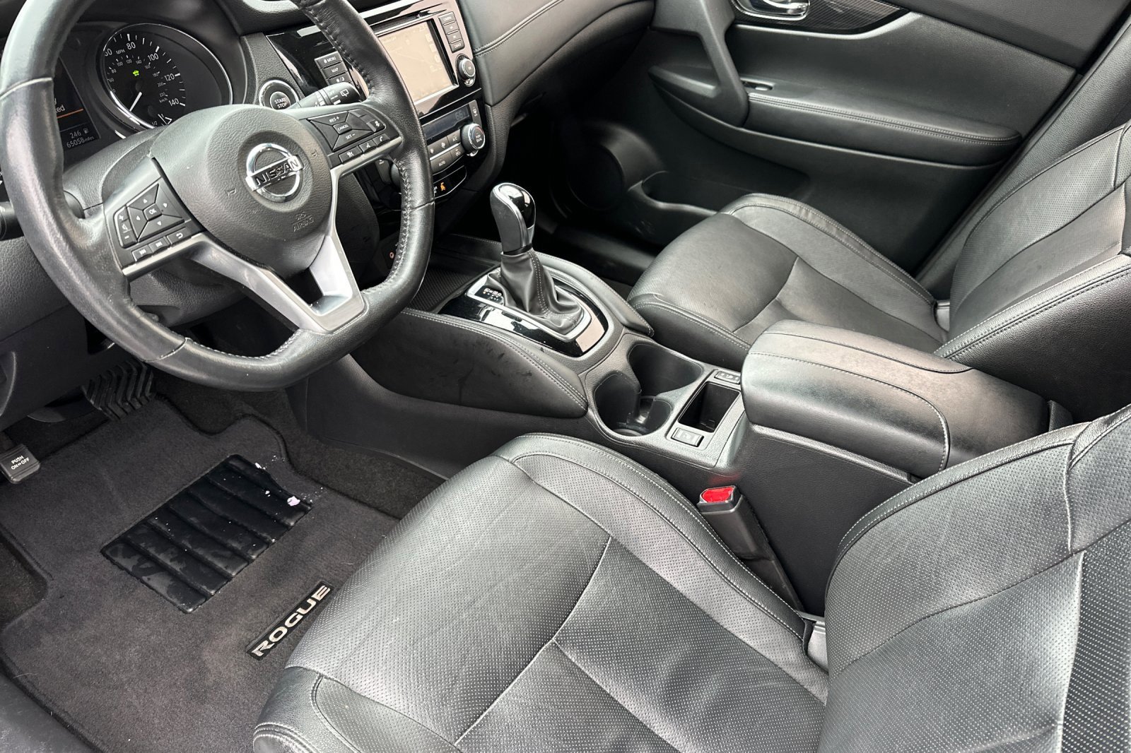 Used 2018 Nissan Rogue SL w/ Premium Package image 9