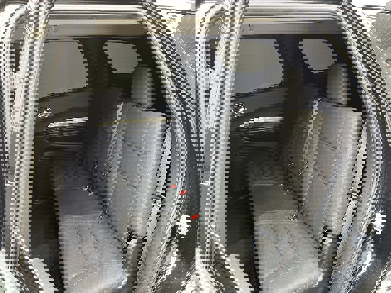 Used 2018 Dodge Durango SXT w/ Quick Order Package 2BB image 10