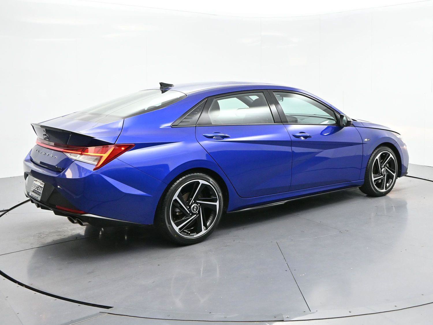 Used 2023 Hyundai Elantra N Line w/ Preferred Accessory Package FWD image 7