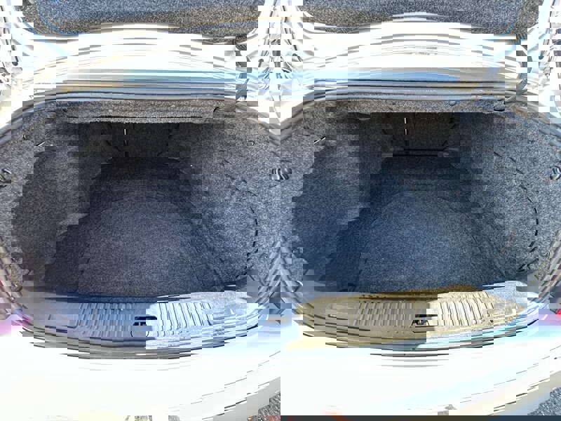 Used 2010 Cadillac CTS Premium image 11