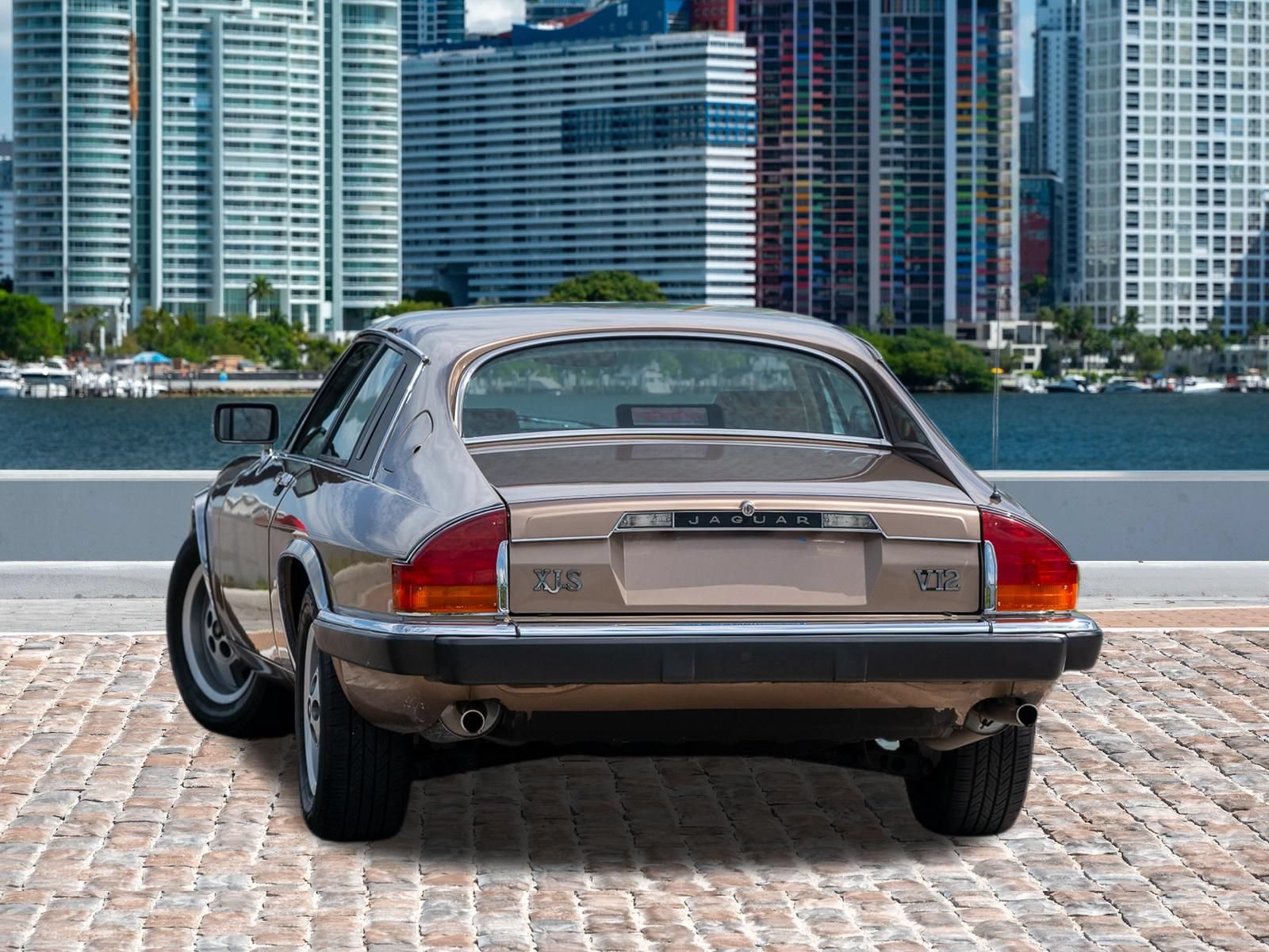 Used 1987 Jaguar XJS V12 Coupe RWD image 3