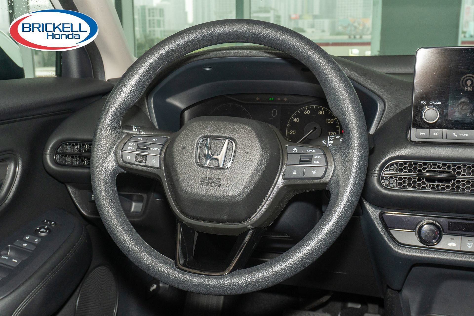Used 2025 Honda HR-V LX image 27