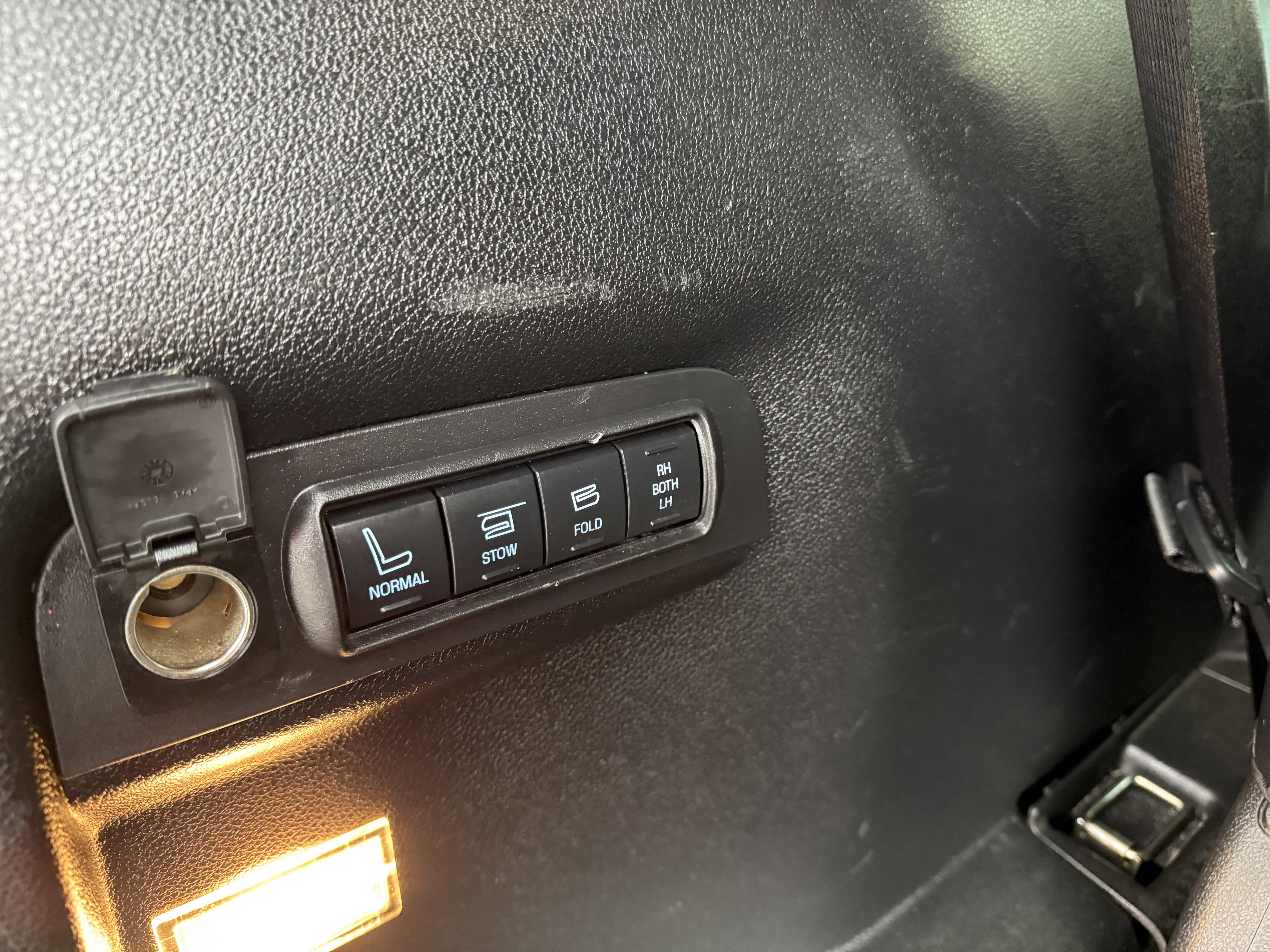 Used 2017 Ford Explorer Sport w/ Equipment Group 401A image 35