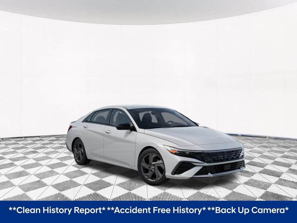 Used 2026 Hyundai Elantra Sport w/ Cargo Package FWD image 2