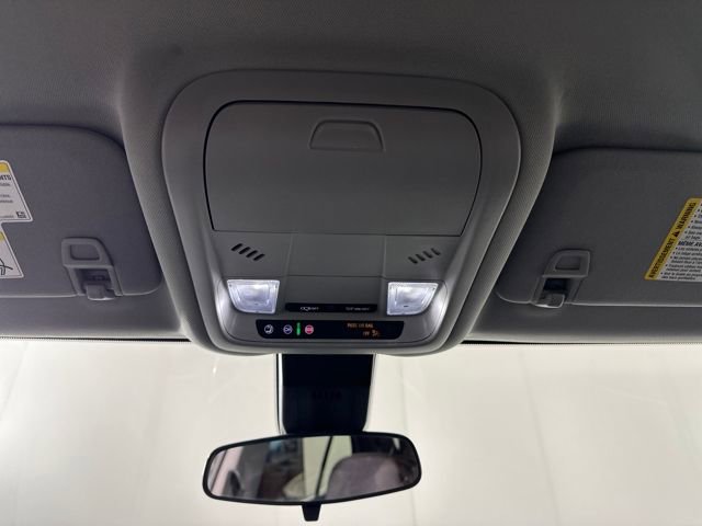 Used 2024 Chevrolet Equinox LT image 24