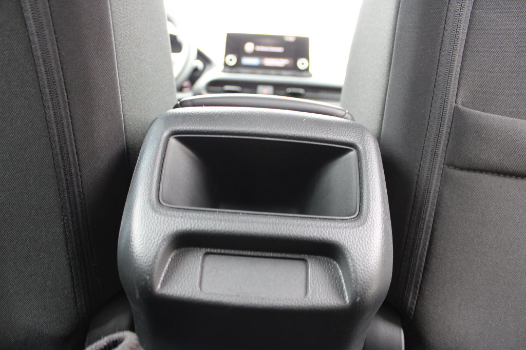 Used 2025 Honda HR-V LX image 27