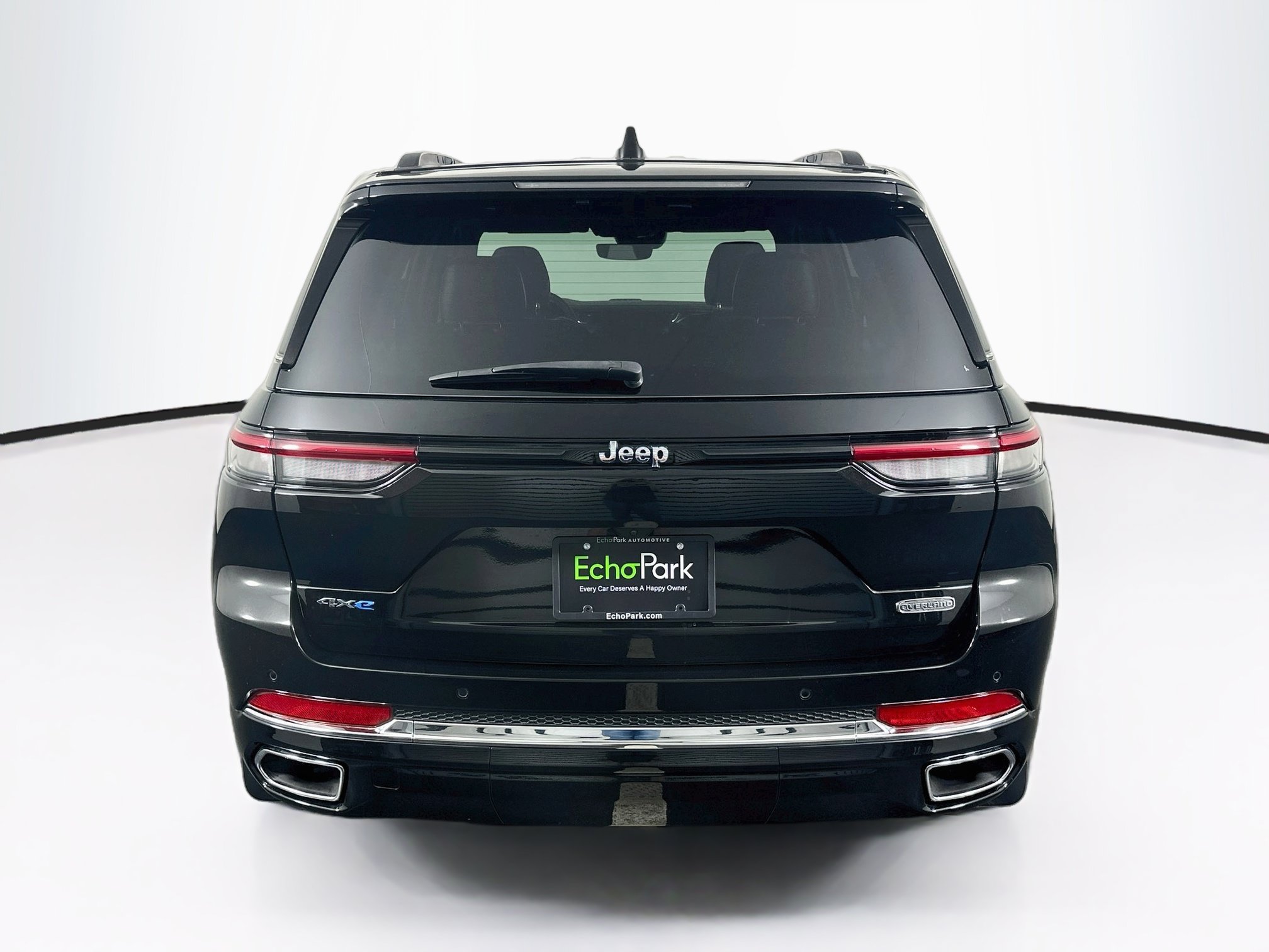 Used 2022 Jeep Grand Cherokee Overland w/ MOPAR Finishing Package AWD/4WD image 7