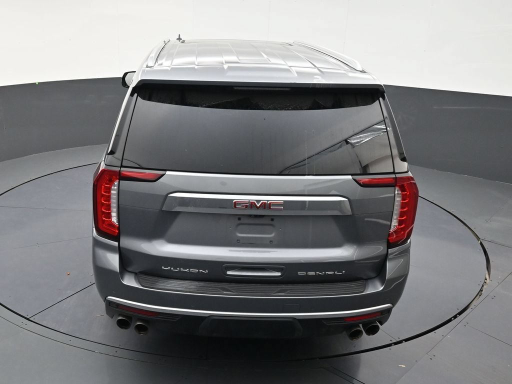 Used 2021 GMC Yukon XL Denali w/ Denali Premium Package RWD image 15