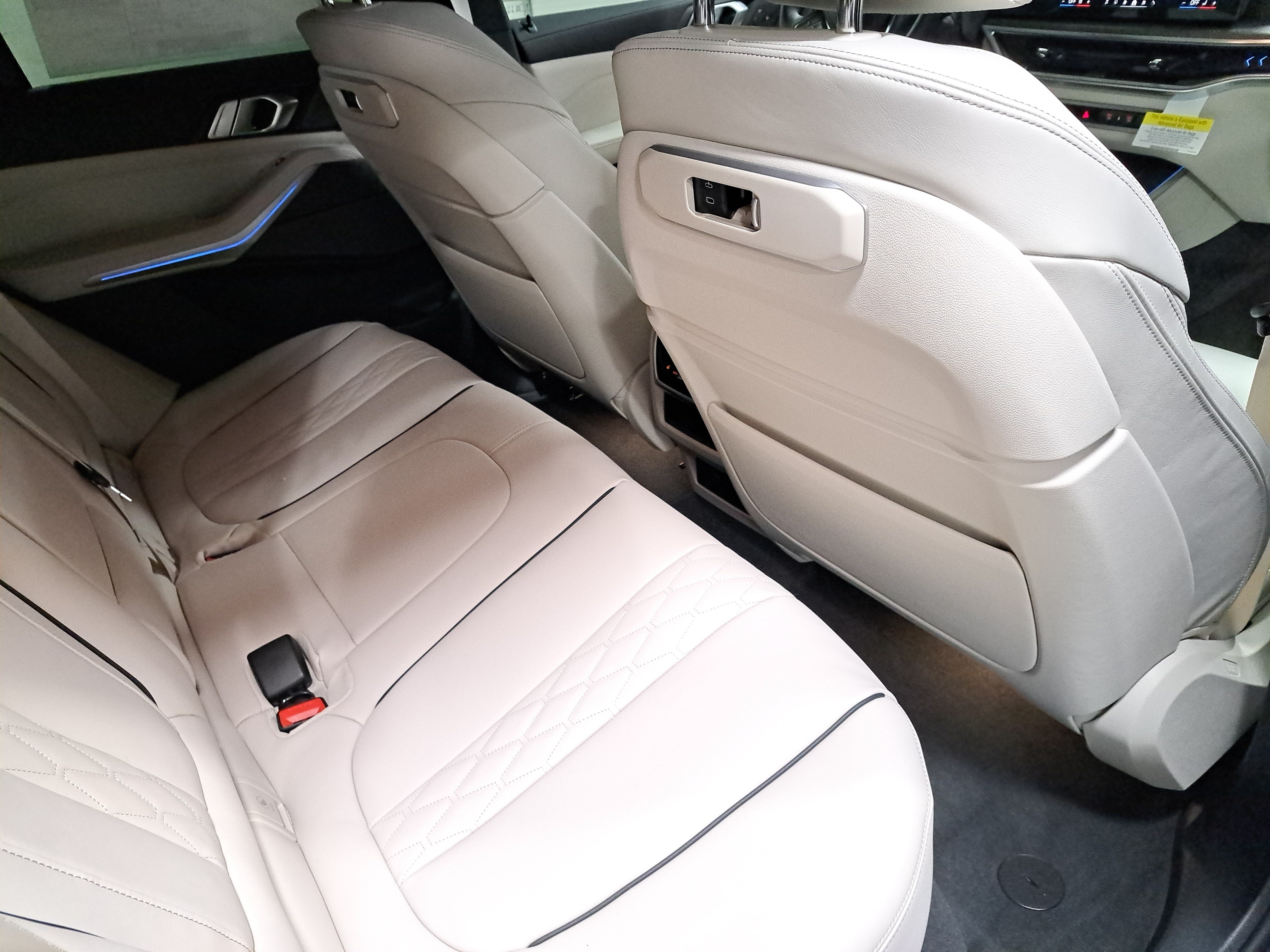 New 2026 BMW X5 xDrive50e AWD/4WD image 11
