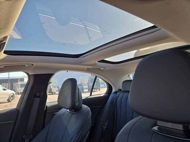 New 2026 Mercedes-Benz E 350 4MATIC Sedan image 24