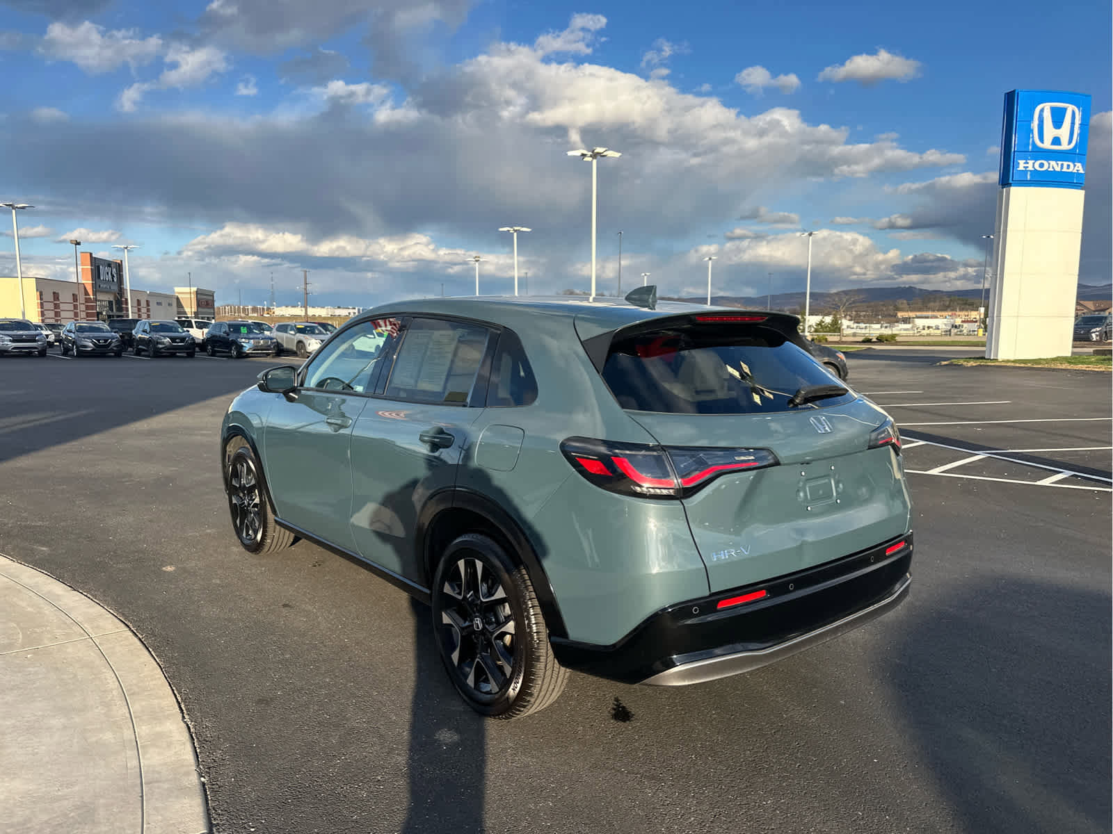 Certified 2026 Honda HR-V EX-L image 6