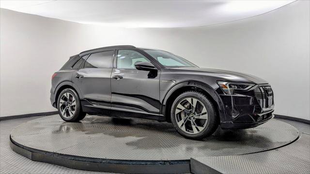 Used 2021 Audi e-tron Premium w/ Convenience Plus Package image 7