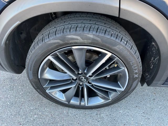 Used 2024 INFINITI QX55 Luxe AWD/4WD image 16