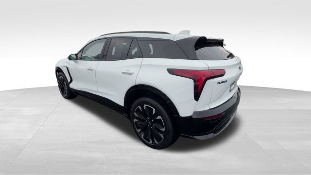 Certified 2024 Chevrolet Blazer EV RS AWD/4WD image 4