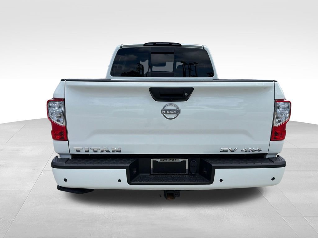 Certified 2024 Nissan Titan SV w/ SV Convenience Package AWD/4WD image 7