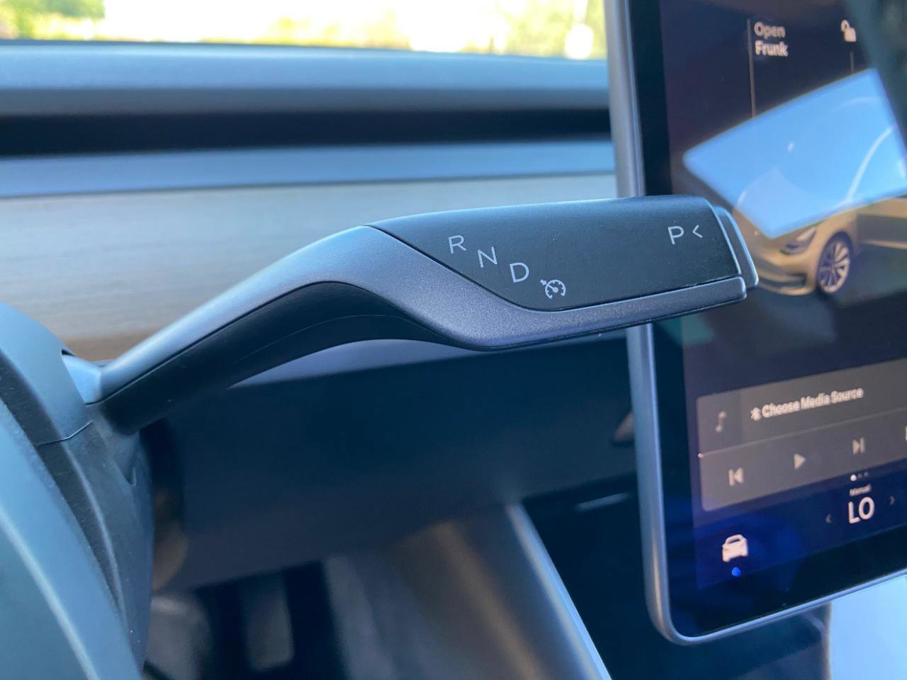 Used 2019 Tesla Model 3 Standard Range Plus image 52