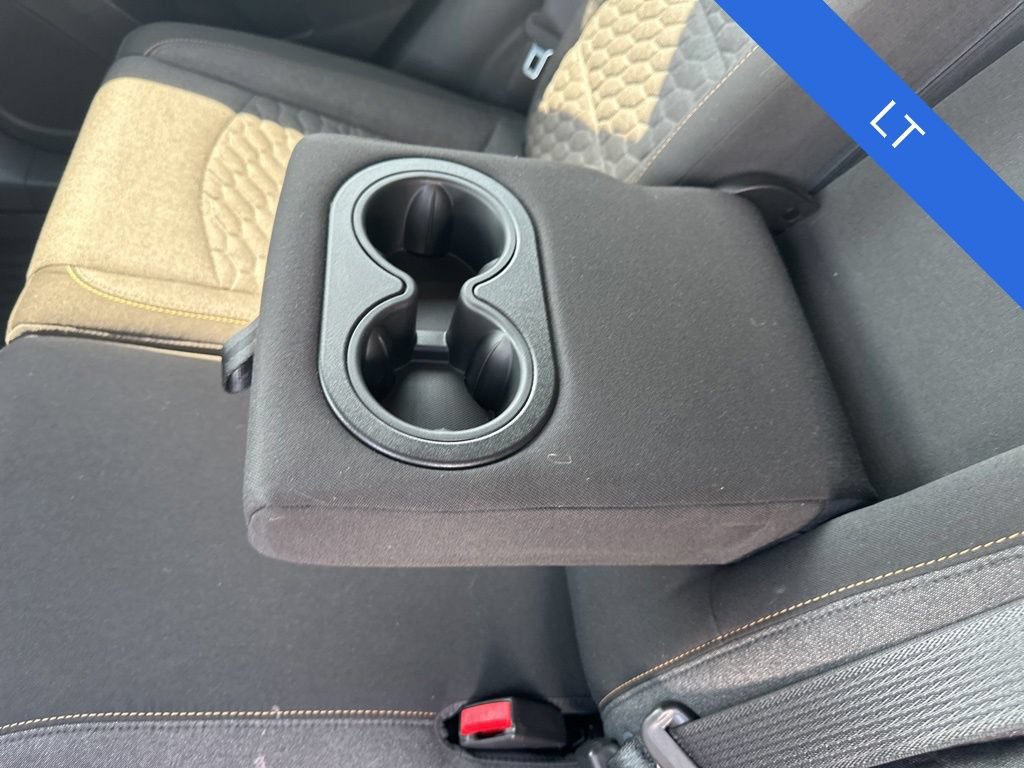 Used 2020 Chevrolet Equinox LT w/ Driver Convenience Package FWD image 22