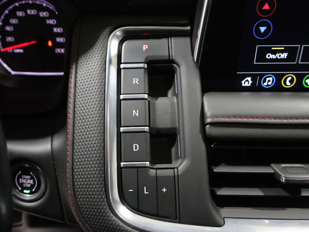 Used 2021 Chevrolet Suburban RST image 36