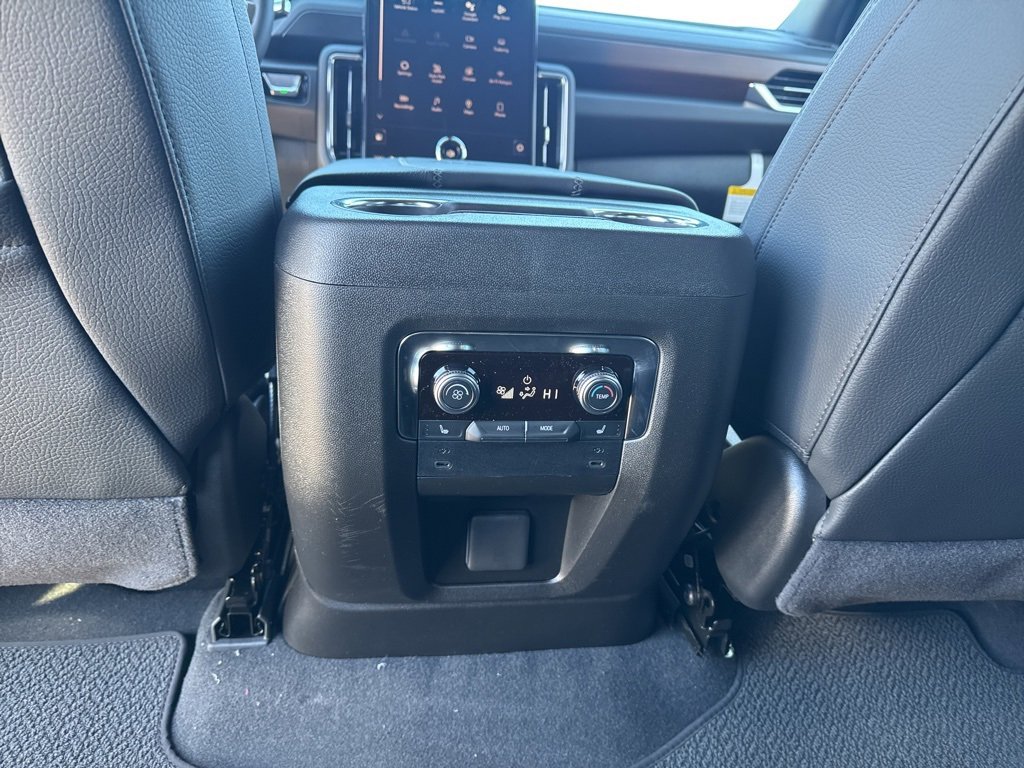 New 2026 GMC Yukon Denali w/ Sun & Power Step Package image 25