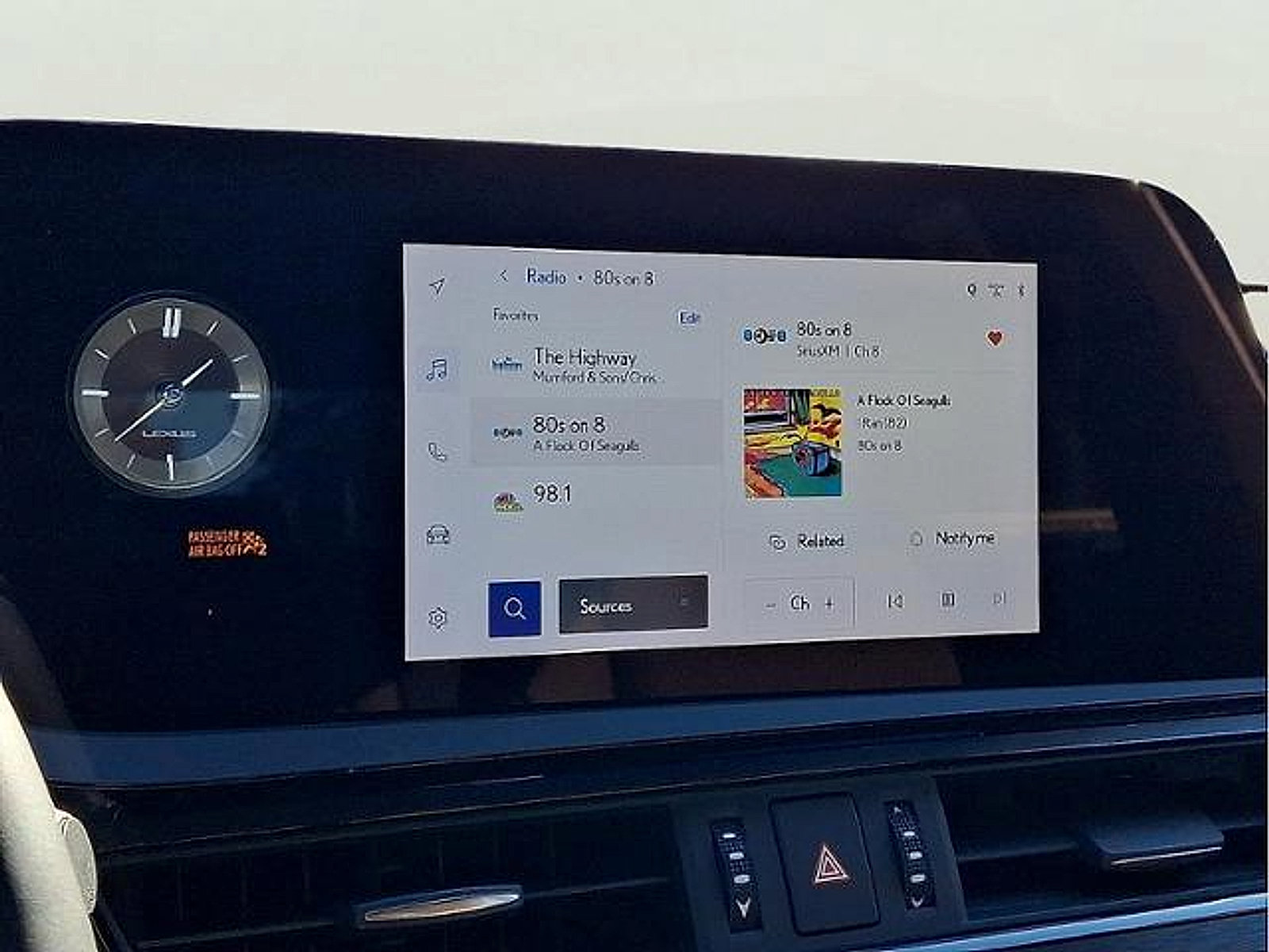 Used 2023 Lexus ES 350 w/ Premium Package FWD image 16