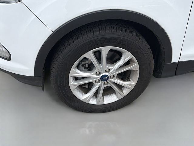 Used 2019 Ford Escape SE image 30