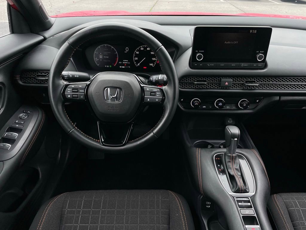 Certified 2025 Honda HR-V Sport image 11