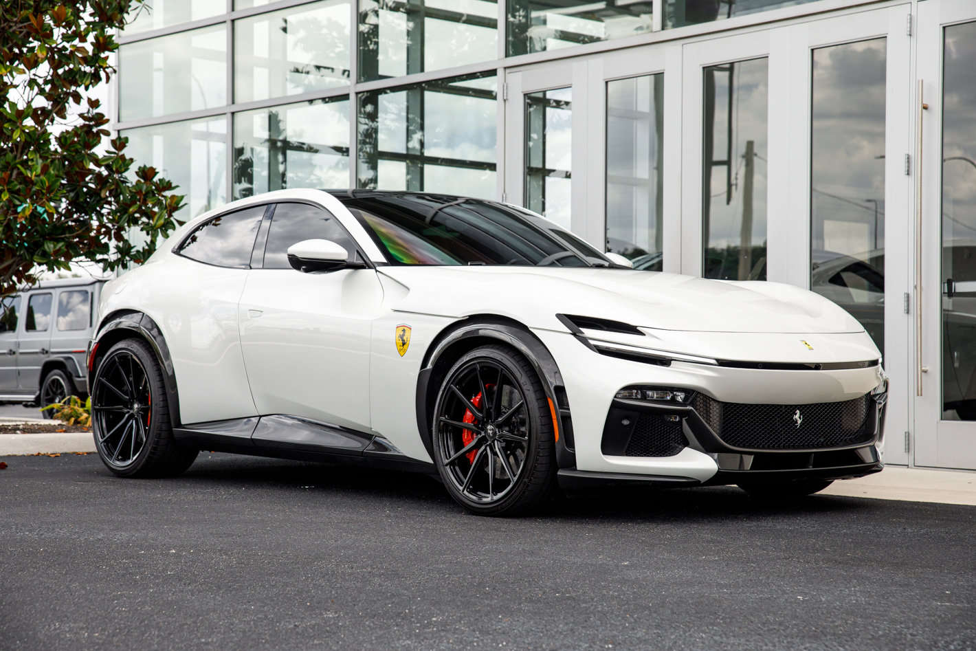 Used 2025 Ferrari Purosangue AWD/4WD image 20