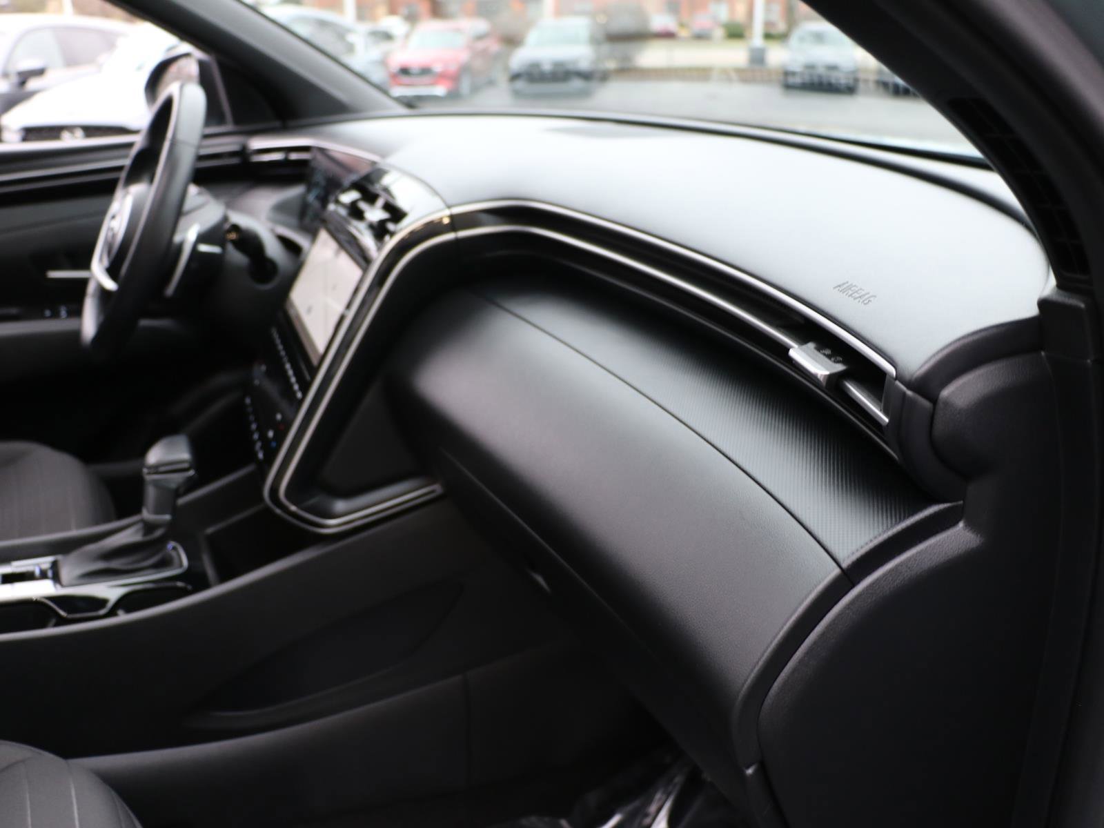 Used 2023 Hyundai Santa Cruz SEL Premium image 8