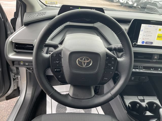 Certified 2026 Toyota Prius LE FWD image 15