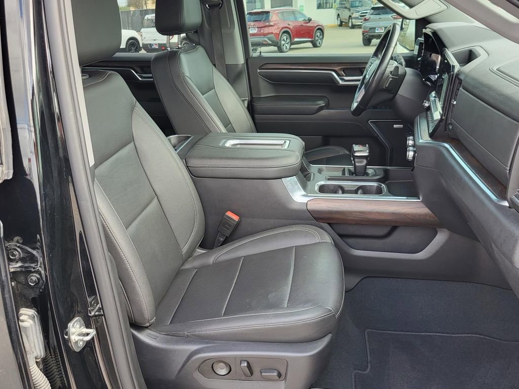 Used 2022 GMC Sierra 1500 SLT w/ SLT Convenience Package image 10