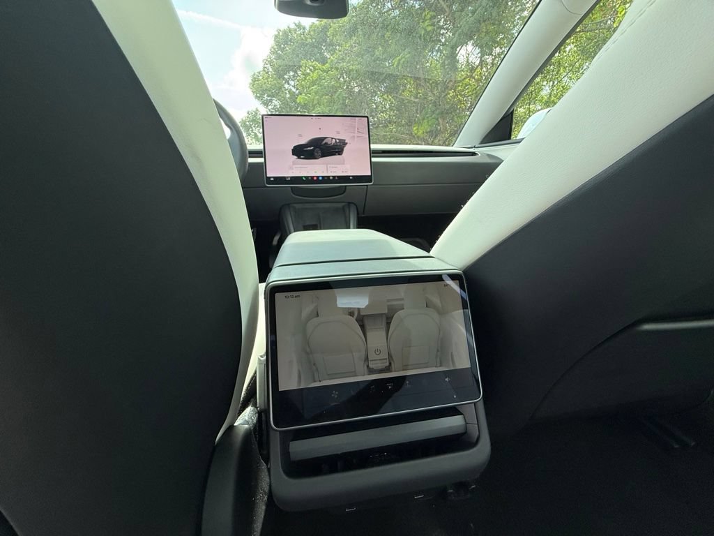 Used 2025 Tesla Model 3 Long Range RWD image 19