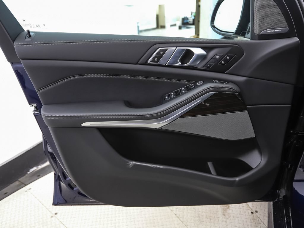 New 2026 BMW X5 M60i w/ Executive Package AWD/4WD image 9