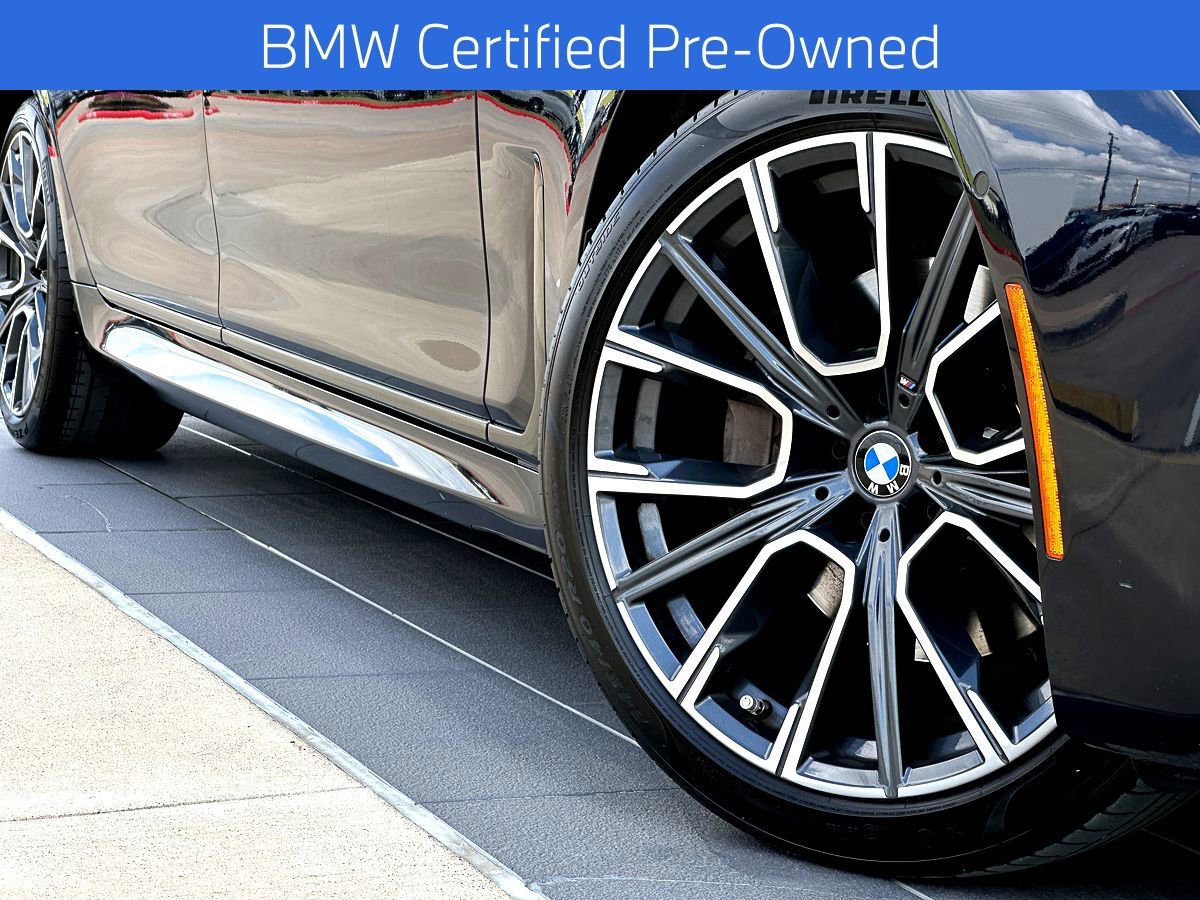 Certified 2022 BMW 740i w/ M Sport Package image 2